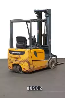Elektryczne 3-kołowe 1999  Jungheinrich EFG DF18 MFGE120-300ZZ (2)