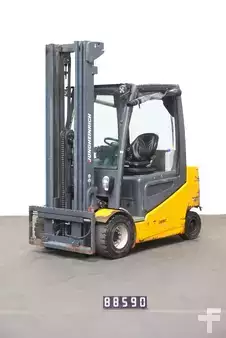 Elektro čtyřkolový VZV 2012  Jungheinrich EFG 430 s (1)