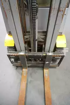 Wózki gazowe 2019  Jungheinrich TFG 320s (5)