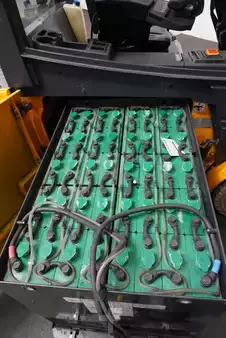 Carrelli elettrici 4 ruote 2015  Jungheinrich EFG 425ks (4)