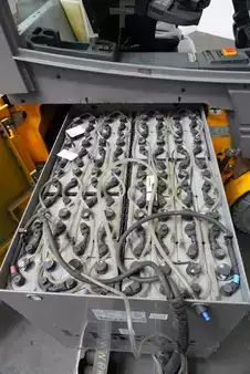 Carrelli elettrici 4 ruote 2017  Jungheinrich EFG 425ks (4)