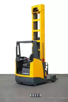 Reach Trucks 2008  Jungheinrich ETV 320 (2)