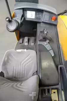 Reach Trucks 2008  Jungheinrich ETV 320 (3)