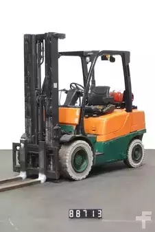 LPG VZV 2006  Yale GLP 30 VX E2445 (1)