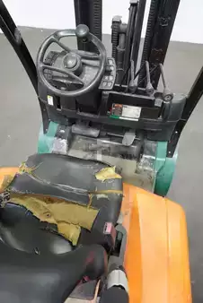 LPG VZV 2006  Yale GLP 30 VX E2445 (3)