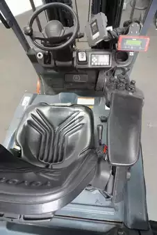 Elektro tříkolové VZV 2017  Toyota 8FBE16T (3)