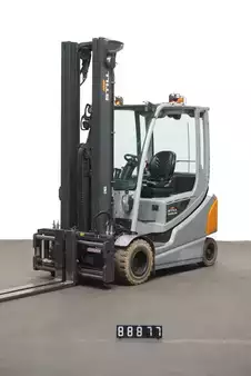 4-wiel elektrische heftrucks 2020  Still RX 60-30 (1)
