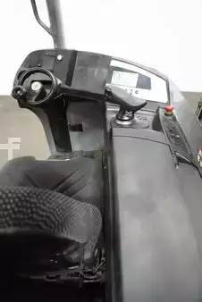 Reach Trucks 2019  Still FM-X 20 (3)