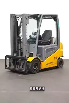 Elektro čtyřkolový VZV 2020  Jungheinrich EFG 430k (1)