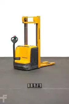 Pallet Stackers 2014  Jungheinrich EJC 214 (2)