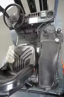 LPG VZV 2018  Toyota 06-8FG30F (3)
