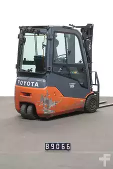 Elektro tříkolové VZV 2019  Toyota 8FBE16T (2)