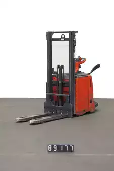 Pinontavaunu 2020  Linde D 12 AP (1)