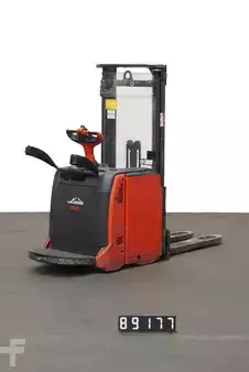 Pinontavaunu 2020  Linde D 12 AP (2)
