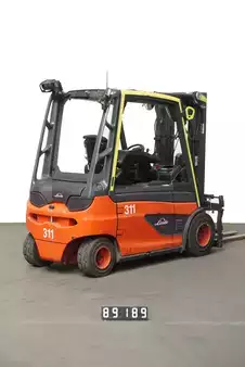 Sähkö - 4 pyör 2021  Linde E 30 L-01 (2)