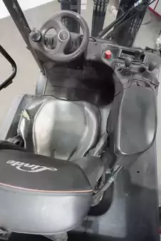 Elektro čtyřkolový VZV 2019  Linde E 30H-01/600 (3)