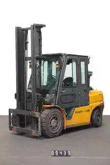 Dieseltrukki 2020  Hyundai 50DN-9 VB (1)