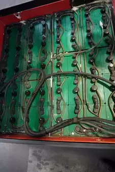 Elektromos 4 kerekű 2018  Linde E 40 HL-01/600 (4)