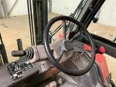 Geländestapler 2011  Manitou MC 40 (9)