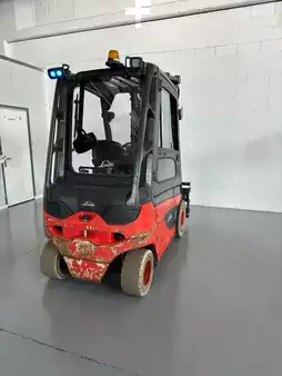 Eléctrica de 4 ruedas 2018  Linde E25-01 EVO  LI-ION (5)