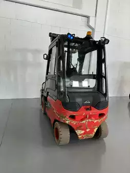 Eléctrica de 4 ruedas 2018  Linde E25-01 EVO   LI-ION (3)