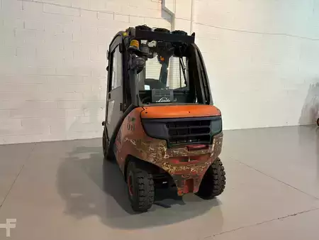 Wózki widłowe diesel 2014  Linde H25D-02 Air condit + heating (5)