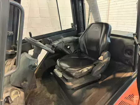 Wózki widłowe diesel 2014  Linde H25D-02 Air condit + heating (7)