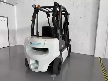 Diesel heftrucks 2019  Unicarriers Y1D2A25Q (2)