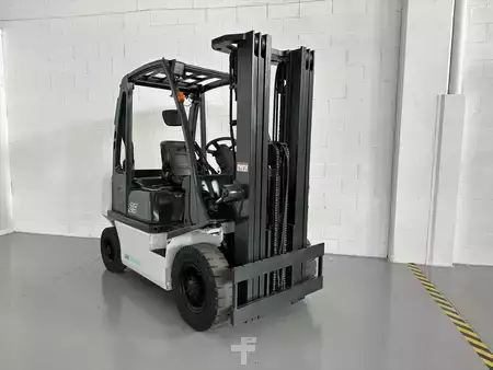 Diesel heftrucks 2019  Unicarriers Y1D2A25Q (8)