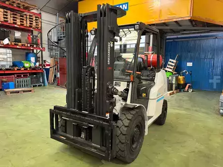 Nestekaasutrukki 2022  Unicarriers FG40NT  Top-Angebot !! (3)