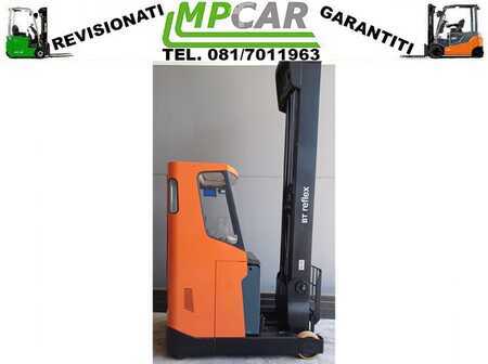 Reach Trucks 2017  Toyota RRE160 HCC (1)