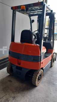 Elektrisk- 4 hjul 2002  Toyota 7FB15 (5)