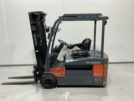 El truck - 3 hjulet 2008  Toyota 7FBEF20 (3)