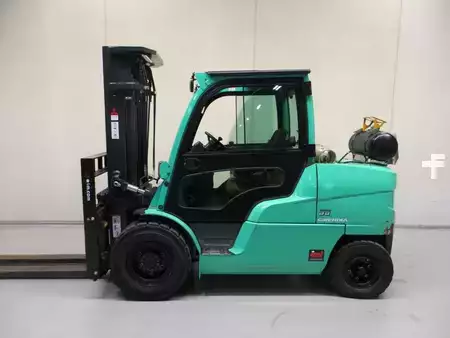 Gas gaffeltruck 2014  Mitsubishi FG55 (2)