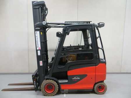 Elektro čtyřkolový VZV 2017  Linde E30H-01/600 (2)