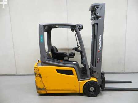 Elektro tříkolové VZV 2018 Jungheinrich EFG 220 (1)