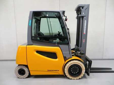 Elektro čtyřkolový VZV 2020 Jungheinrich EFG 535K (1)