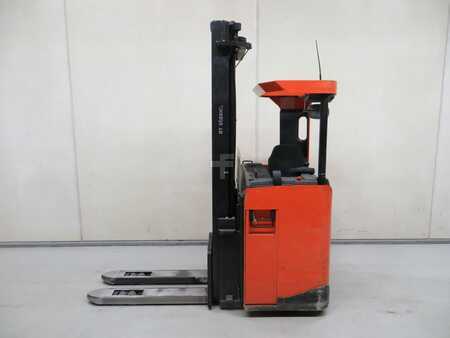 Vysokozdvižný vozík se sedadlem pro řidiče 2013 BT SRE 160 (2)