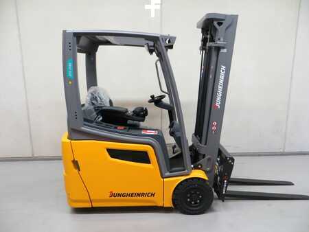 Elektro tříkolové VZV 2022 Jungheinrich EFG 216 K (1)