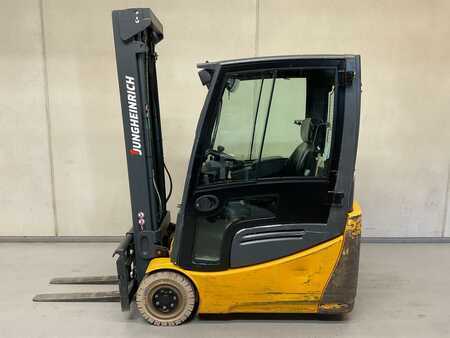 Elektro tříkolové VZV 2009 Jungheinrich EFG 216 (3)