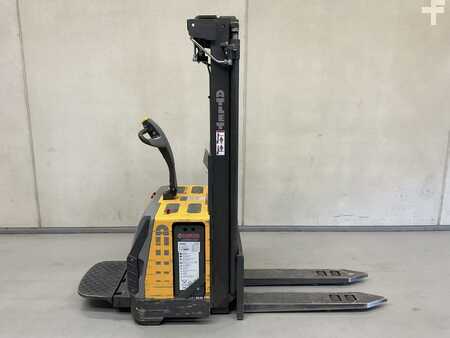 Stacker de condutor em pé 2010 Atlet TS/140SDTFVP480 (1)