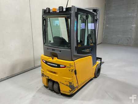 Elektro tříkolové VZV 2016  Jungheinrich EFG 218K (2)