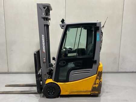 Elektro tříkolové VZV 2017  Jungheinrich EFG 215 (3)