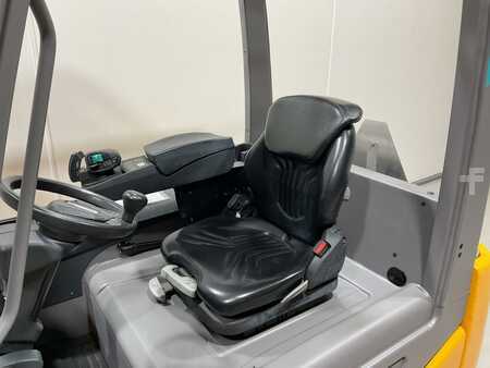 Elektro čtyřkolový VZV 2018  Jungheinrich EFG 425 K (5)