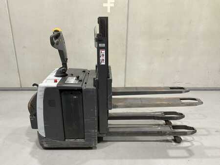 Stacker de condutor em pé 2016 Atlet PBP200THP167 (1)