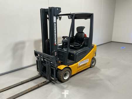 Elektro čtyřkolový VZV 2012 Jungheinrich EFG 320 (4)