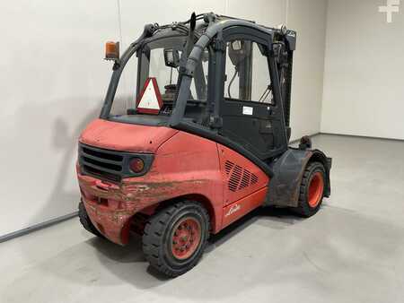 Wózki widłowe diesel 2008  Linde H40D (2)