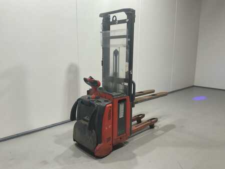 Stackers Stand-on 2012  Linde L12L AP (2)