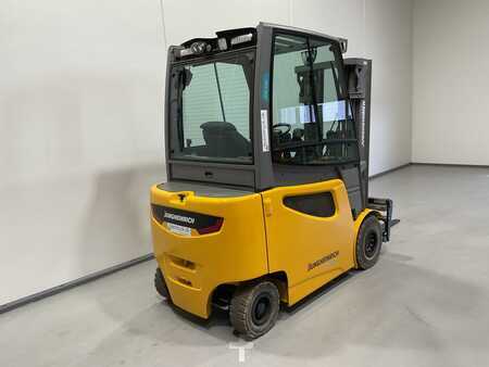 Elektro čtyřkolový VZV 2017  Jungheinrich EFG 425 K (2)