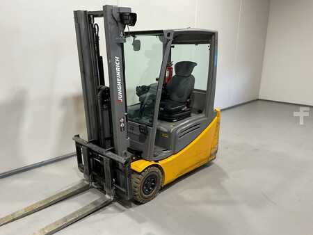 Elektro tříkolové VZV 2018 Jungheinrich EFG 216 (4)